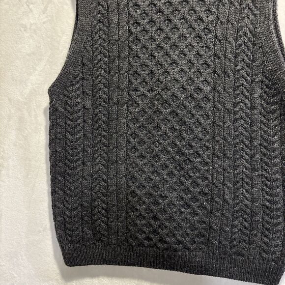 Aran Islands Knitwear Sweater Vest Men's XXL Gray Knit Fisherman Cable Wool - Picture 10 of 14